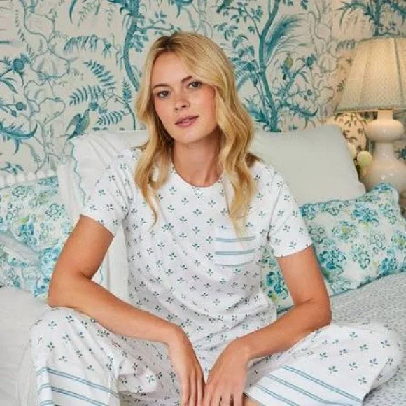 Lake | Pima Crew Wide Leg Pajama Set in Serene Blue Multi Blossom Large - Picture 3 of 10